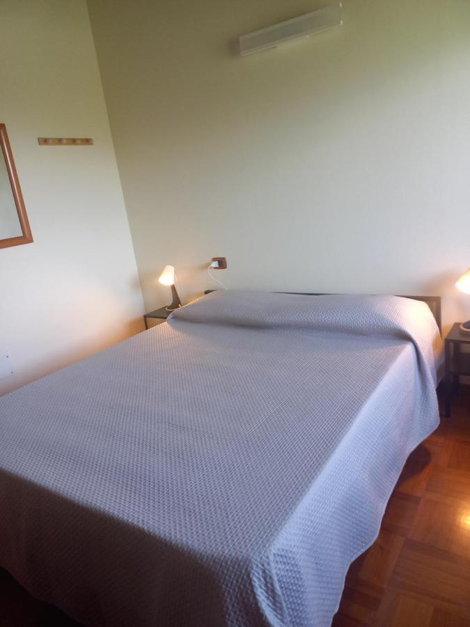 La Madonnina Bed & Breakfast Querceta Exterior photo